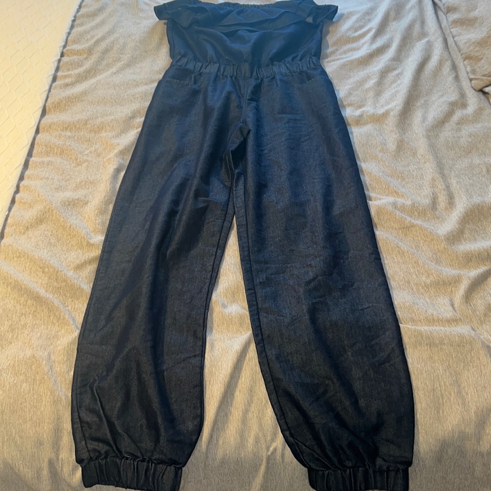 Gold drama size large denim romper